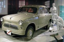 Prvi Suzukijev avtomobil