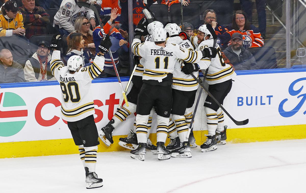 Boston Bruins | Kosmatinci so slavili s 3:0.  | Foto Reuters