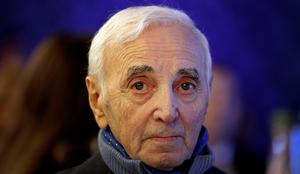Umrl je sloviti francoski šansonjer Charles Aznavour