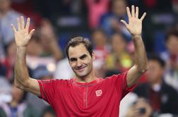 Eno največjih presenečenj: Babi, Federer je na naši terasi! #video