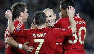 Bayern zlahka preko Barcelone, v finalu z Borussio