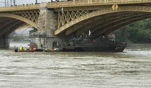 Nesreča ladje v Budimpešti: obtožili 64-letnega ladijskega kapitana