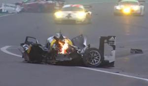 Mark Webber preživel grozljivo nesrečo s porschejem (video)
