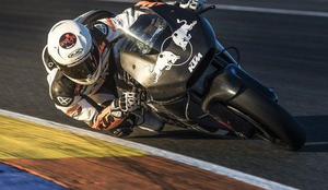 Avstrijski konstruktor KTM intenzivno razvija RC16 za MotoGP 2017