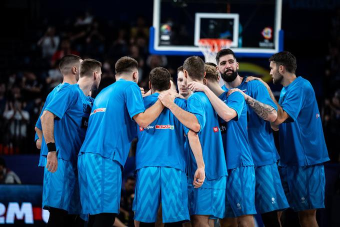 Slovenci so pripravljeni na boj. | Foto: FIBA