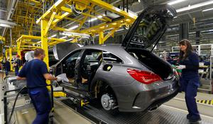 Mercedes v drugo madžarsko tovarno vlaga milijardo evrov