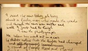 Na dražbi Lennonov rokopis kontroverzne pesmi