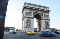 Ford tehnologijo samodejnega zaviranja preizkusil v središču Pariza