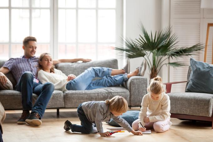 ogrevanje, družina, starši, otroci, igra | Foto: Shutterstock