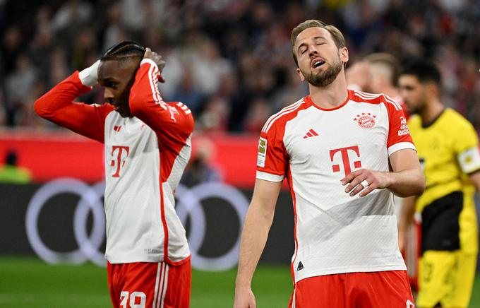 Bayern je v tej sezoni zapravil možnost, da bi postal nemški prvak, izpadel je v Nemškem pokalu in izgubil Nemški superpokal. Zadnja možnost, da bi sezono 2023/24 vendarle sklenil z lovoriko, se mu ponuja v Ligi prvakov. V sredo bo na povratni tekmi četrtfinala gostil Arsenal. Prva tekma v Londonu se je končala brez zmagovalca (2:2). | Foto: Reuters