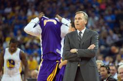 LA Lakers po eni od najslabših sezon zapušča trener D'Antoni
