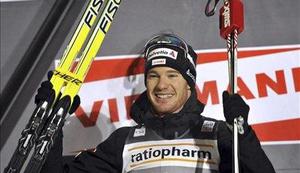 Cologna prevzel vodstvo na Tour de Ski