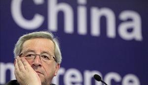 Juncker: Evro je precenjen